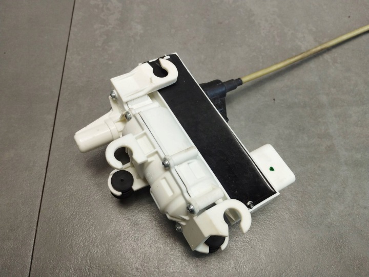 BMW 7 G11 DOCIAG of a lock right rear part 7386242