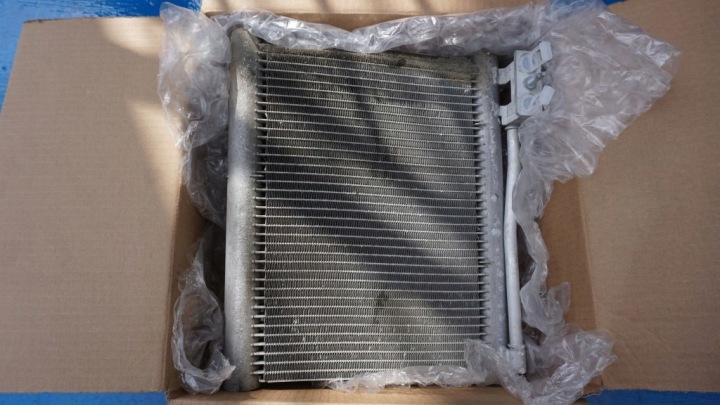 MERCEDES A W 177 GLA 247 45 AMG - Radiatore condensatore climatizzatore usato