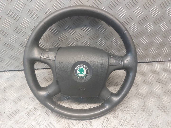 Volant + Airbag SKODA SUPERB et 3U0419091JK 3U0880201AF