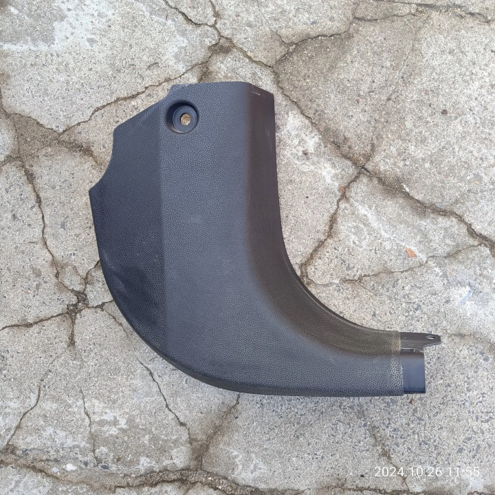 FORD FIESTA MK7 LIFT 5D Kryt PRAHU SLUPKA pravý predok