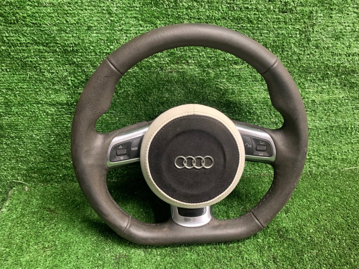 kormány Audi TT TTS Mk2 8P0064244A A6 C6 A4 A5