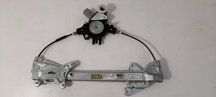 Toyota Corolla E21 window regulator front left 6982002741 (SK158)