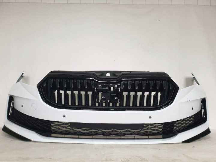 SKODA SUPERB IV 3P0 SPORTLINE 23-> Paraurti Anteriore 4 x PDC coperchio , copertura 3P0807221