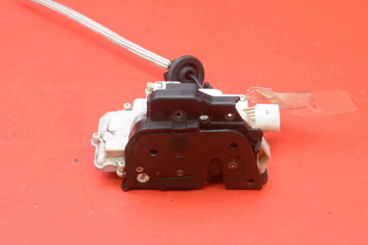 lock door right front front EU 4F1837016 AUDI A6 C6 04-08