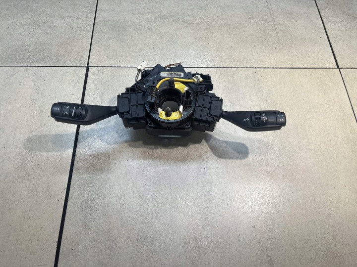 Commodo essuie glace Anneau Airbag volant ZWIJAK FORD FOCUS MK2 2.0 D