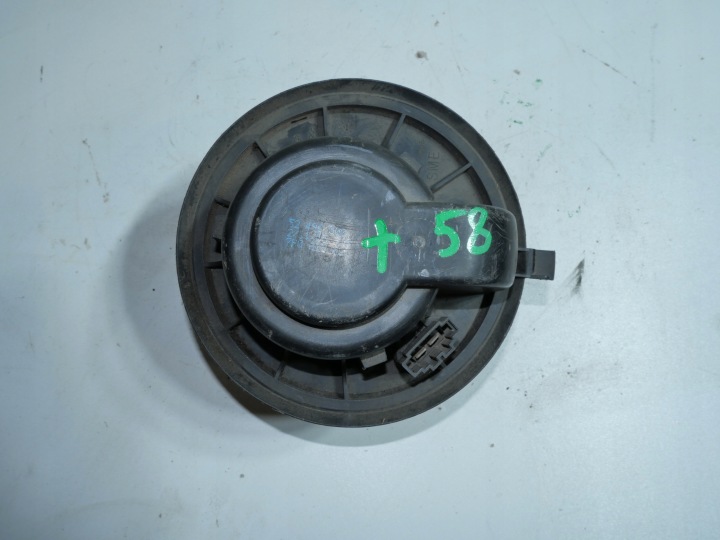 VW SHARAN 7N T5 Q7 fan of the heating heating 7H0819021