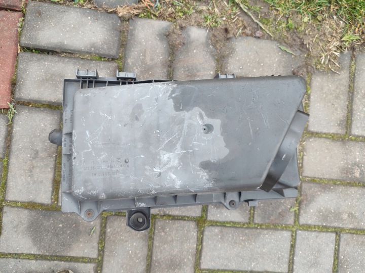cover of a filter, air VW GOLF IV 1J0129607AJ