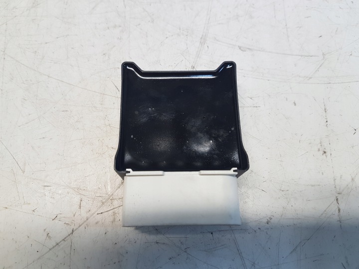 VOLVO XC40 T3 Unité de contrôle pompy Carburant 32203752