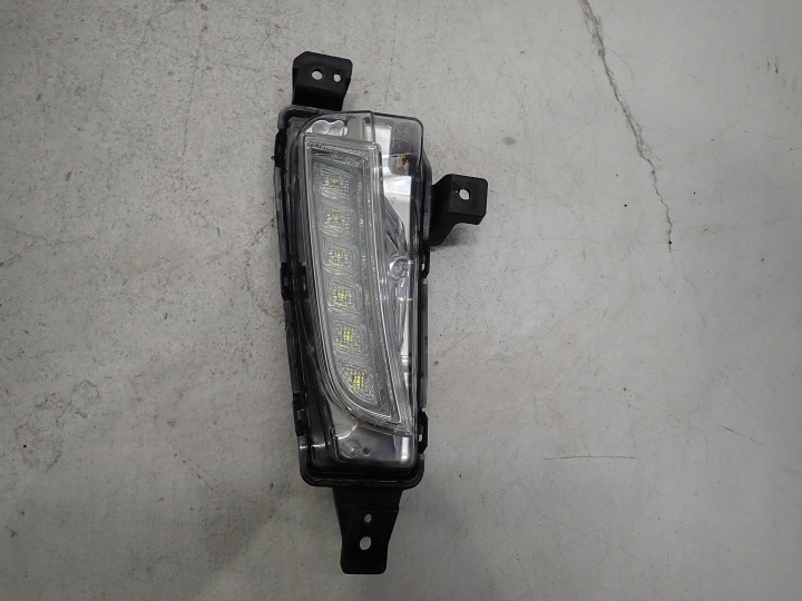 FEUX ANTIBROUILLARD DROITE LED DRL SUZUKI VITARA III 2015- 5QH98A816A8C