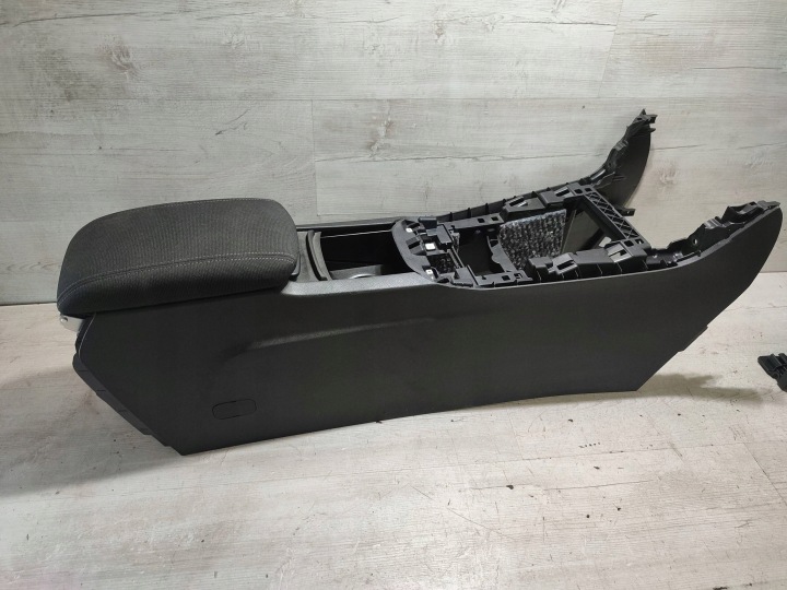 Peugeot 308 2019 Tunel central