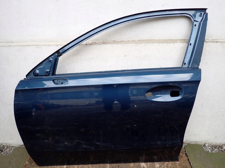ajtó bal elsö eleje MERCEDES A KLASA 177 2018- A1777220900