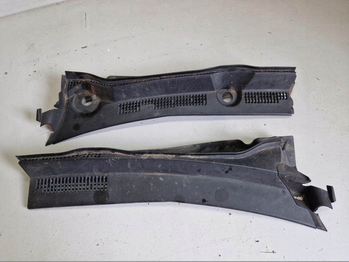 HONDA CIVIC VII LIFT torpédo kompletní 74210-S6D 74220-S6D