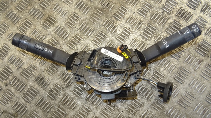 ovladanie páčky pod volant a ovládání kroužek airbag 22914039 OPEL ZAFIRA C 2012/2016