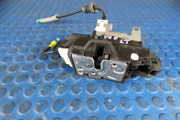 Volvo V60 II V90 XC60 de la Serrure Portière Gauche Arrière 31462779 st.BDB 6PIN