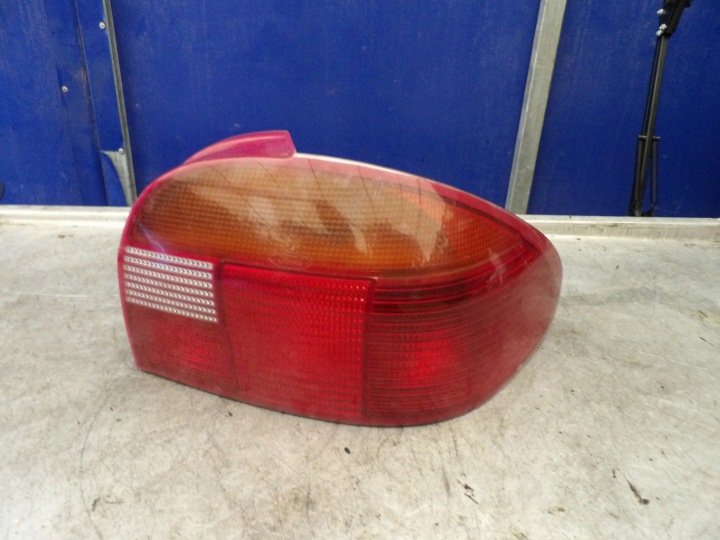Ford mondeo MK1 light rear right HB