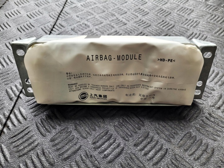 airbag spolujazdca airbag 2028079 MG HS a