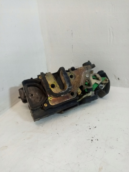 de la Serrure Portière Gauche Arrière Arrière OPEL FRONTERA B 2003 16639861
