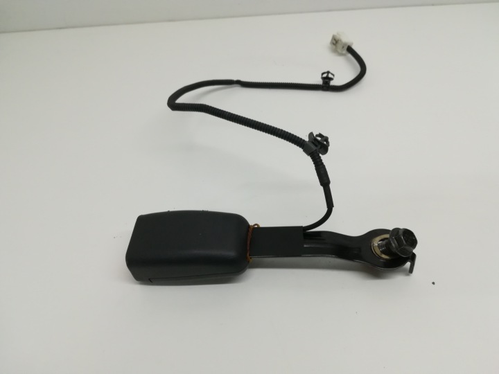 KIA VENGA IX20 Aggancio ramo cinture sicurezza sinistra Destra Anteriore 2009
