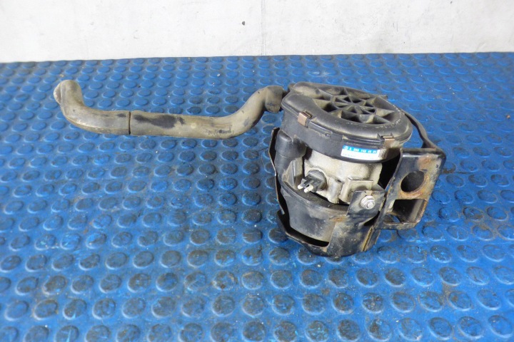 Mercedes B-Klasa W245 Pompa Dell’aria wtornego A0001404585 st.BDB