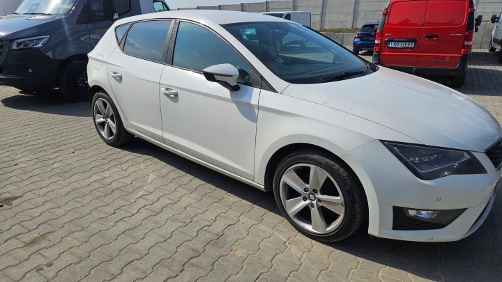 Portière Droite Arrière Droit Arrière SEAT LEON III 5F 12-16r 5D 5 Portière Couleur LB9A