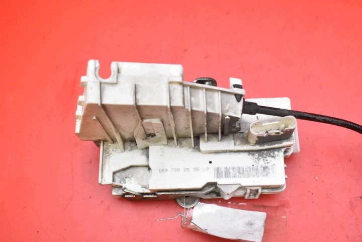 de la Serrure Portière Gauche Avant Avant EU 1697202535 MERCEDES B-KLASA W245 05-08