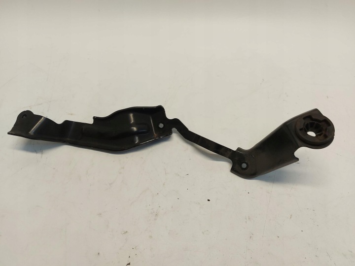 Nissan X-TRAIL T33 IV 2023r Stütze Halter