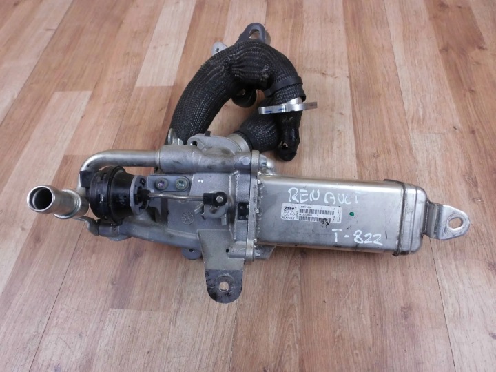 Nissan Navara D23 2019 2.3 DIESEL exhaust gas cooler EGR 147355889R
