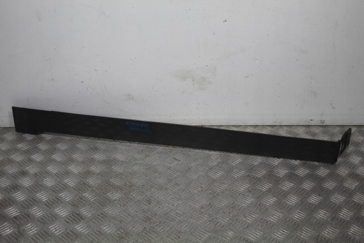 de couverture Couverture tablier moteur PROWADNICY Portière PEUGEOT TRAVELLER 9808384080