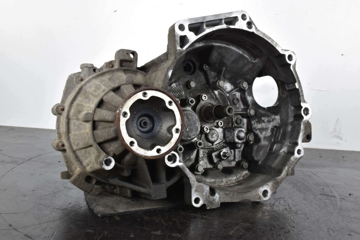 Getriebe GOLF V OCTAVIA II LEON II AUDI A3 8P JETTA 1.9 TDI JCR
