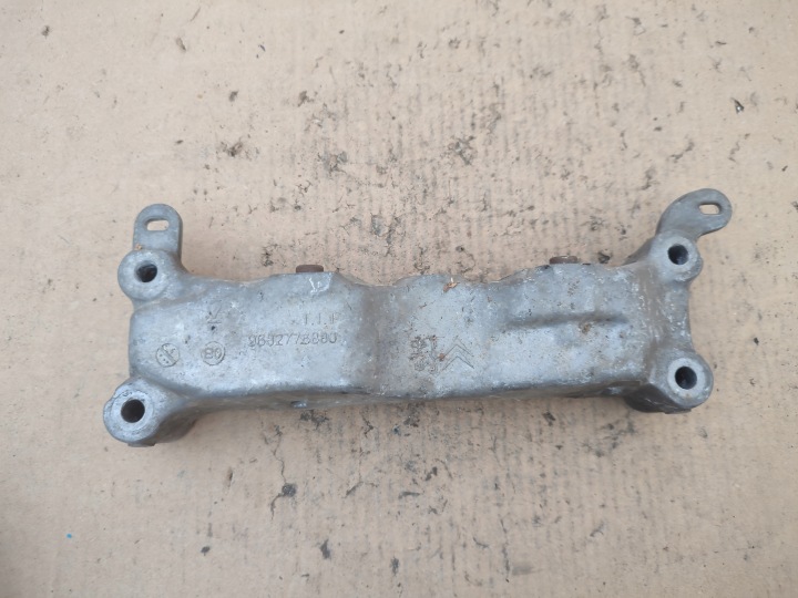 Supporto motore staffa fissaggio PEUGEOT CITROEN 1.6 THP 9682776880