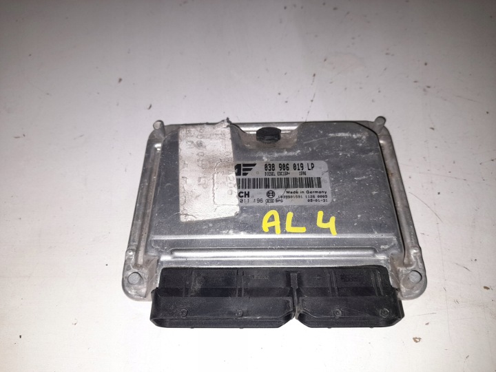 počítač MOTORU VW AUDI SEAT SKODA 038906019LP