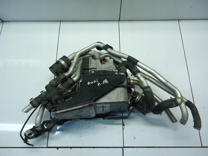 AUDI Q7 4L 3.0TDI 3.0 TDI WEBASTO parking heater 4L0815071G