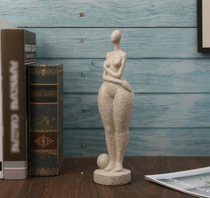 Фігурка жінка Рубенс — фото 2
