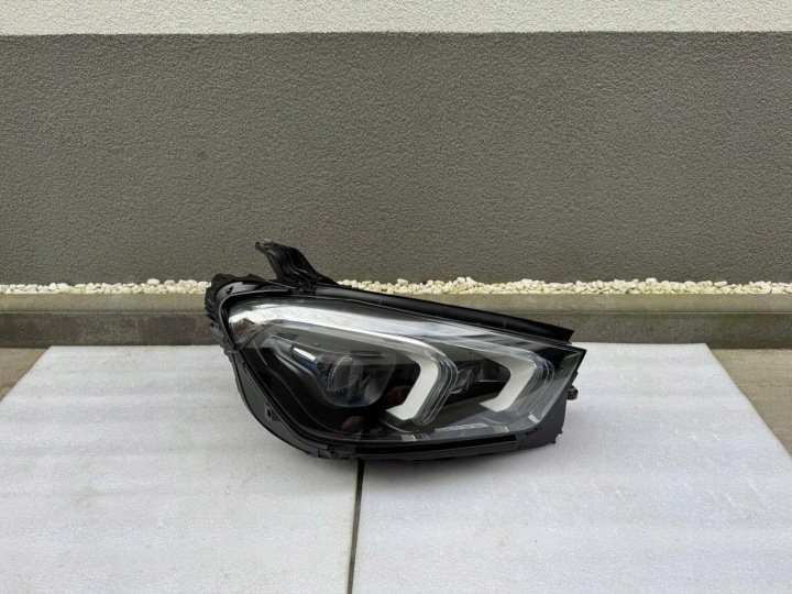 light right Mercedes GLE W167 Full Led Multibeam Led