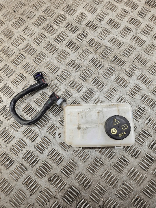 Réservoir liquide freins RENAULT TRAFIC IV 93459234