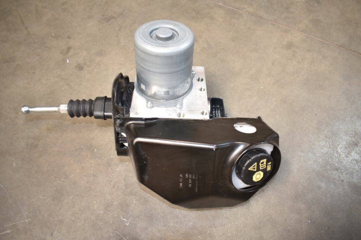 IDEALNE HAMULCO SERVE AUDI A5 B10 1 5