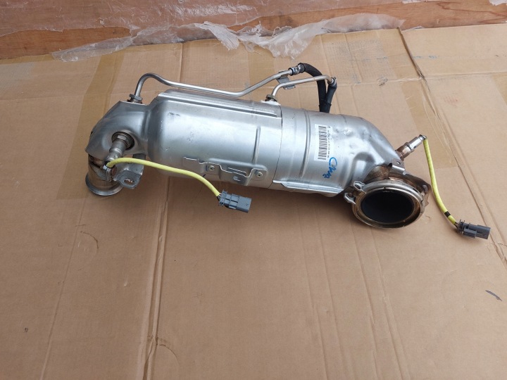 OPEL CORSA F 23r 1.2 THP KATALIZATOR 9848220380 neu K790