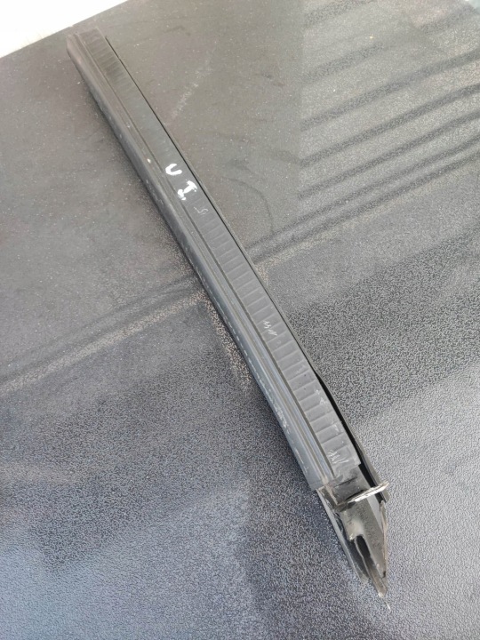 Supérieure Droit Joint SAAB 9-3 93 Cabrio 122102200
