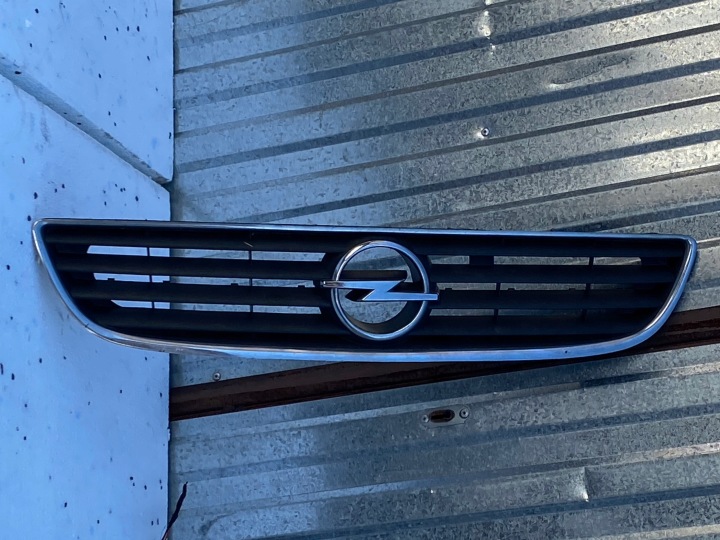 GRIGLIA OPEL ZAFIRA A 90580685