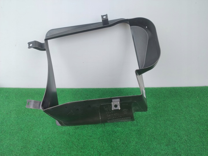 BMW X6 E71 intake air TUNEL drain 51742159355 K71/846