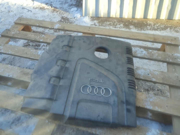 copertura GREMBIALINA Coperchio superiore motore superiore Coperchio AUDI A5 8T 2.0 TFSI 06J103925L