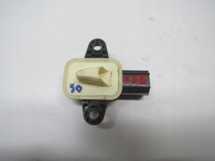 Sensor ZDERZENIOWY AIRBAG VOLVO V60 31471578