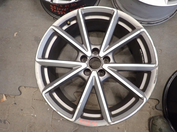 disc disc AUDI 8R0 5x112 ET33 8,5J 20" 8R0601025CH