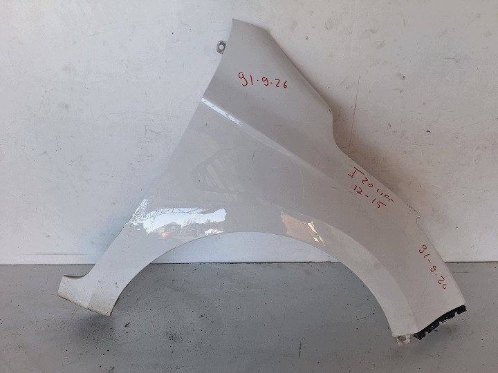 HYUNDAI I20 LIFT 12-15 Aile Droite