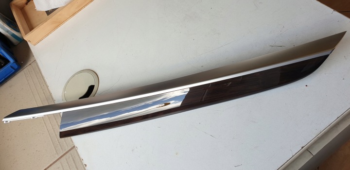 lišta DEKOR dřevo Z BOCZKA dveře záď BMW X6 E71 BAMBOO OE