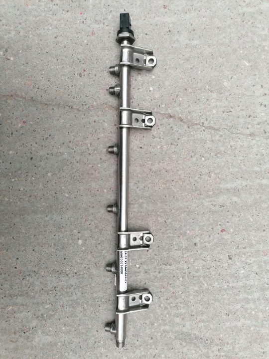 BMW X3 F25 F10 N55 Kraftstoffverteiler Einspritzleiste 13537649710