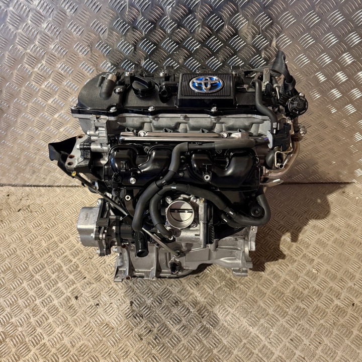 Motore MOTOR completo 2ZR TOYOTA C-HR CHR 2018 ROK 1.8 HYBRYDA SYMBOL 2ZR