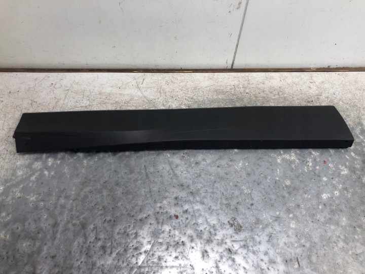 moulding door left front VW TIGUAN III 571854939C