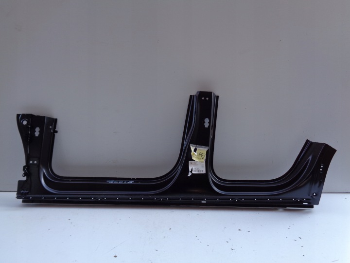 Jupe Gauche AUDI Q3 II 83A 18- NR 52165