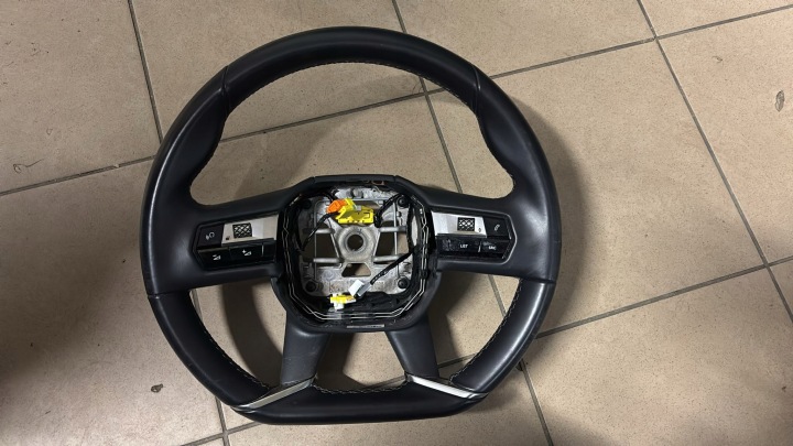 volante SKORZANA CITROEN DS7 98186252ZD